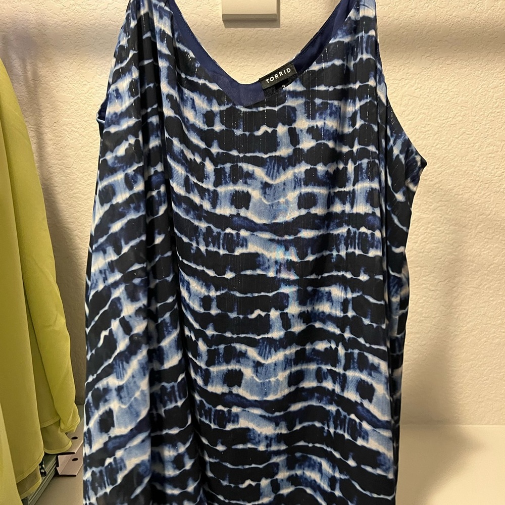 Torrid swing cami shimming blue tie dye size 3